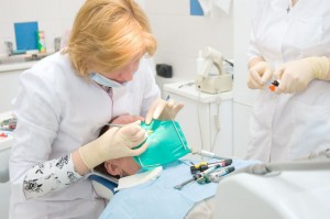 Factors Which Will Help You Select The Best Family Dentist In Town