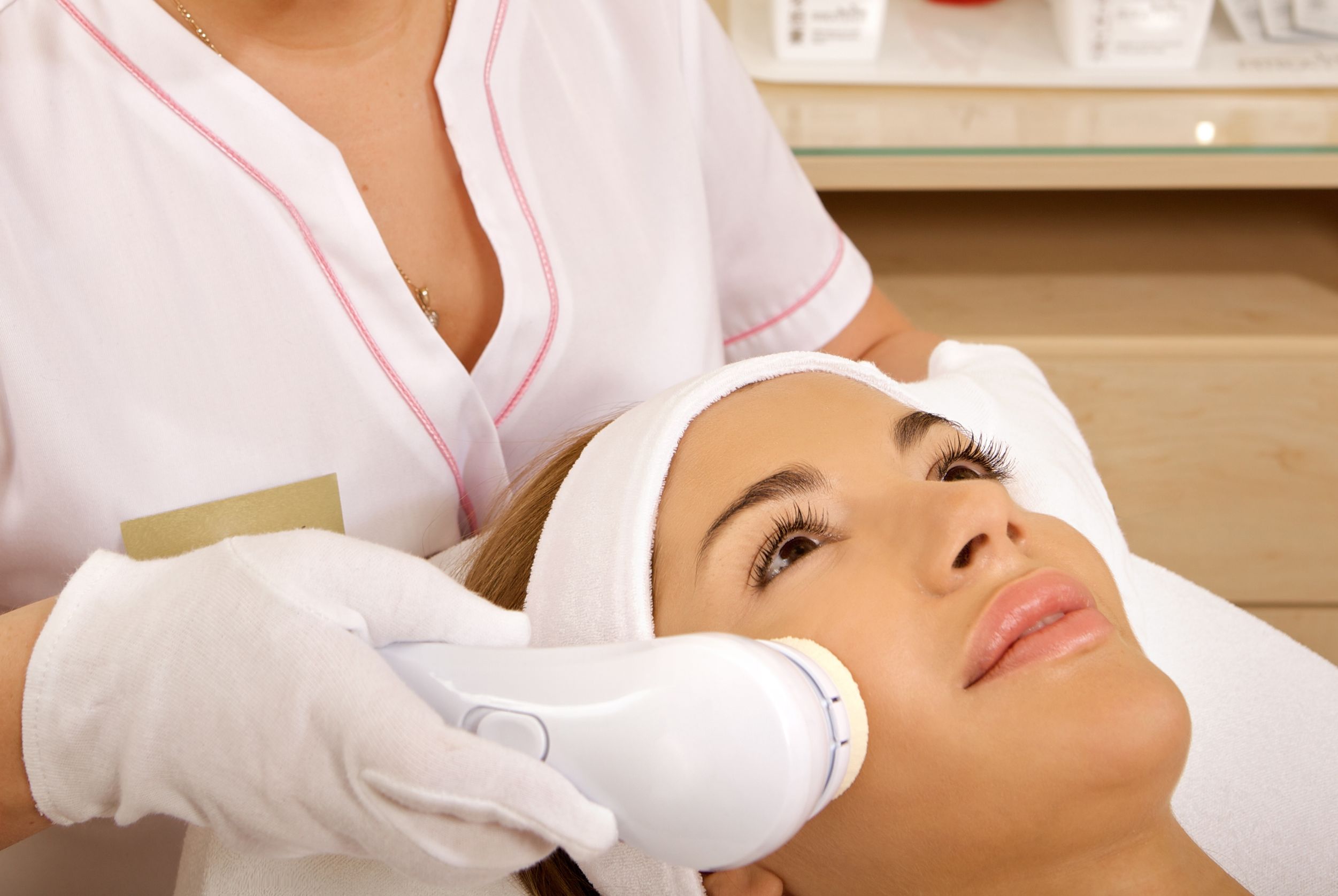 Understanding Wrinkle Laser Treatment in Minneapolis, MN