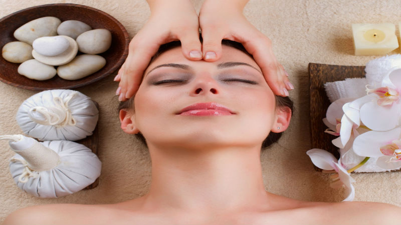 Physical Benefits of a Massage in Honolulu, HI