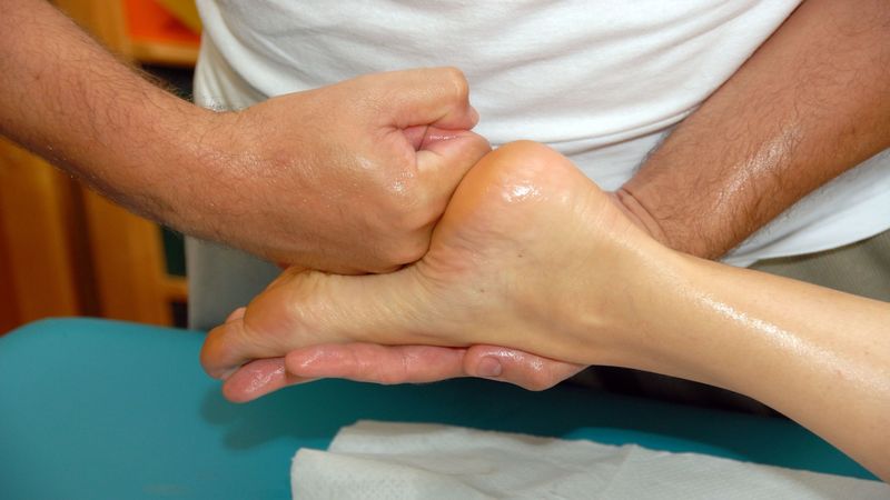 Seeing One Of The Podiatrists in Joliet IL To Help With Foot Pain